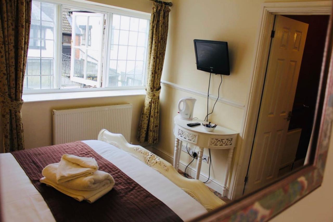 Crown Hotel Brackley Zewnętrze zdjęcie